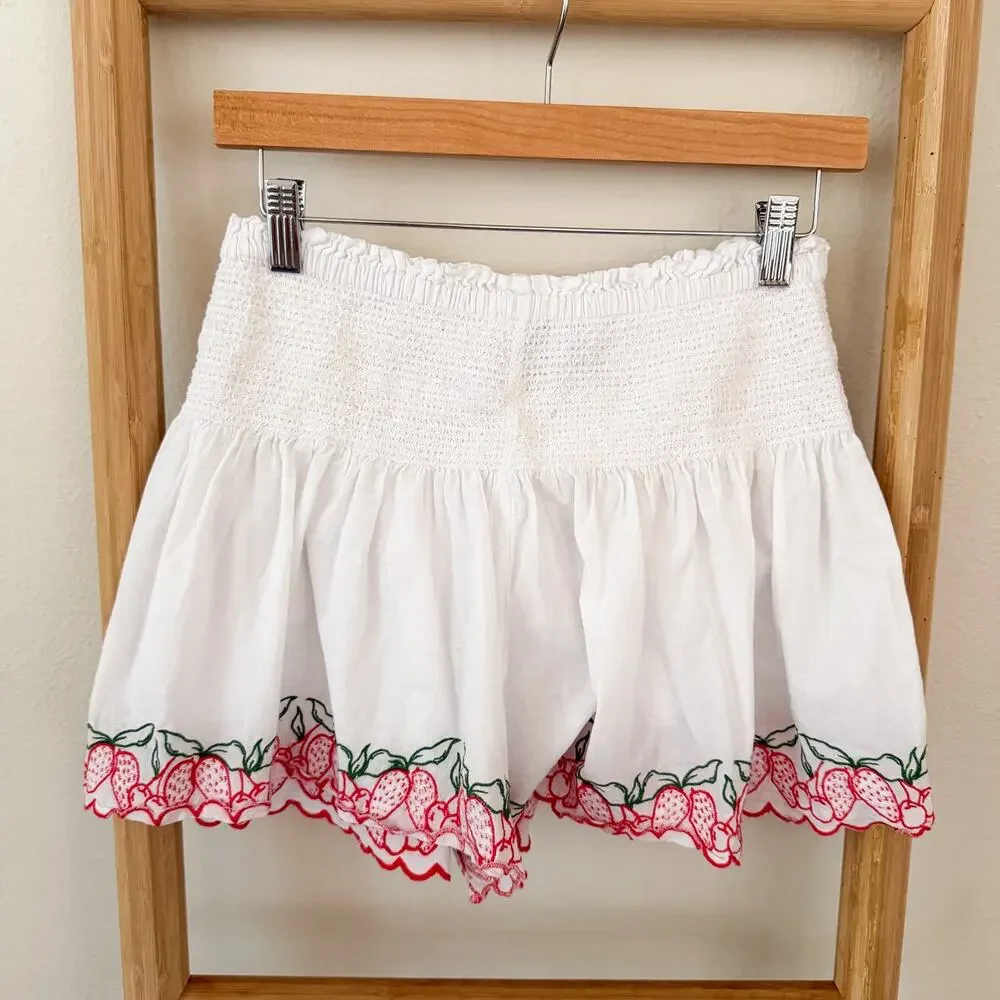 Joie Sleep Shorts Women’s Small White Strawberry Embroidered Smocked Cotton
